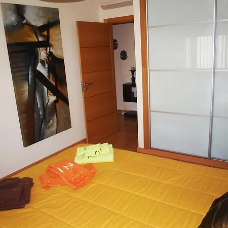 Marisol Apartment *